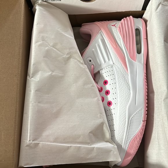 Nike Jordan Big Kids Max Aura 5 Fund FD8789 116 - Picture 8 of 8